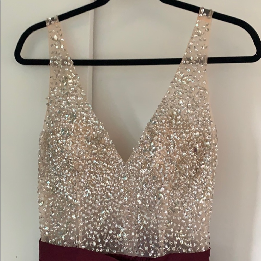 Red maxi